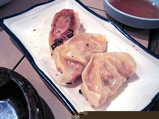 誰もニンニクの臭いは気にしていない